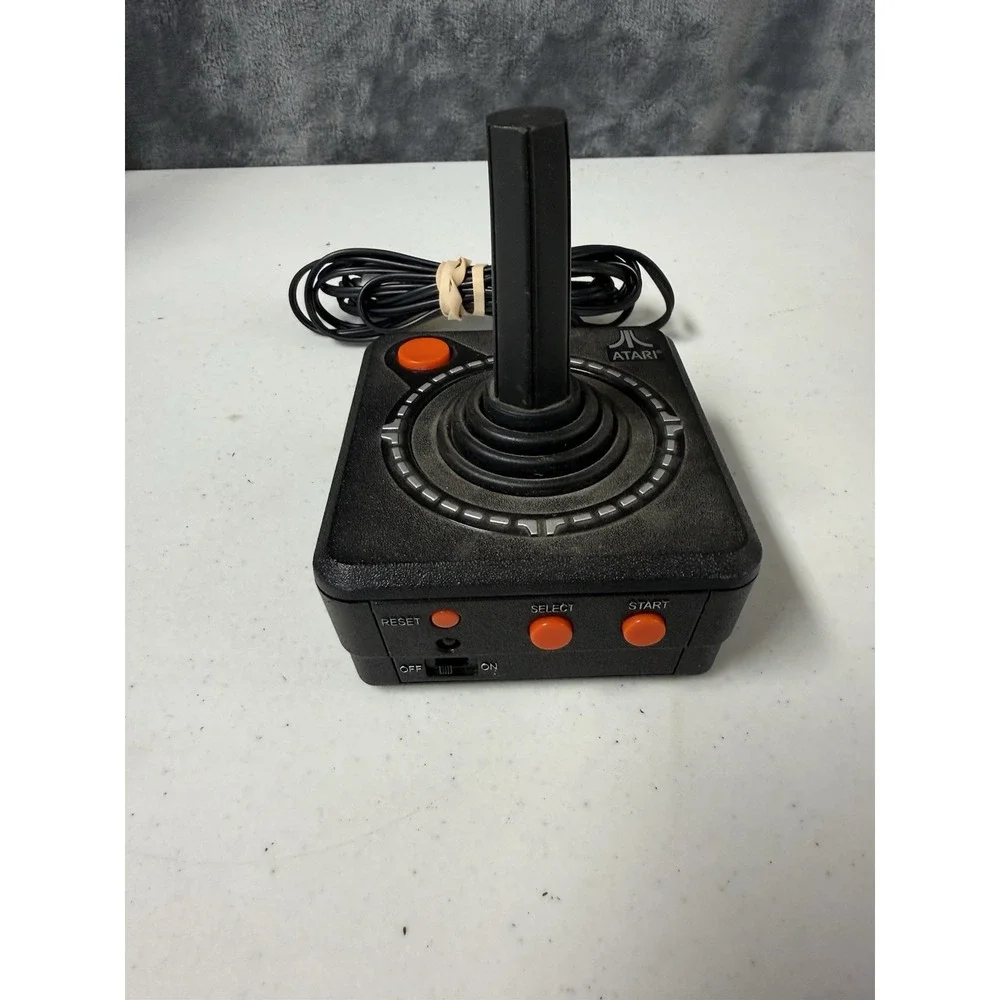 ATARI PLUG & PLAY TV GAMES VIDEO SYSTEM JAKKS 2002 *TESTED*